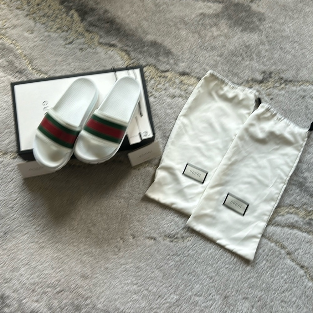 Authentic GUCCI MEN'S SLIDE SANDAL WITH WEB